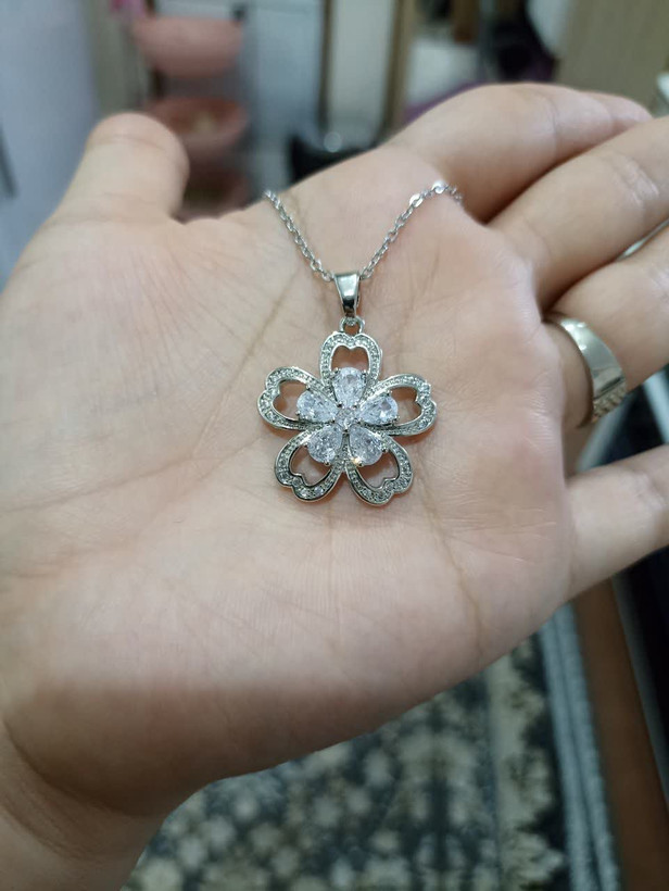 گردنبند استیل مدل شکوفه درخشان